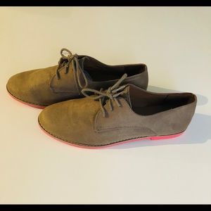 MOSSIMO SHOE